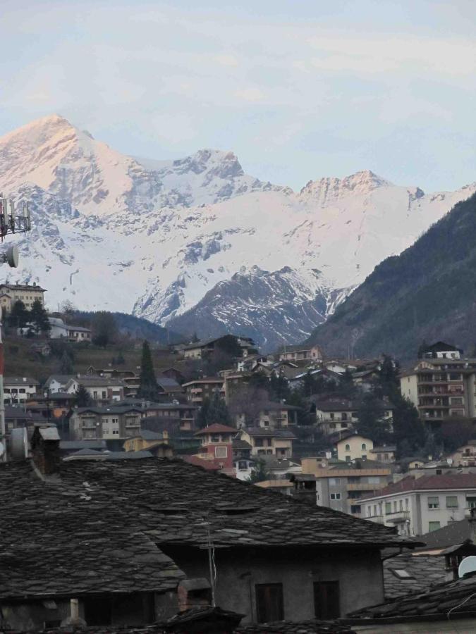 Aosta Maisongnemaz Bagian luar foto